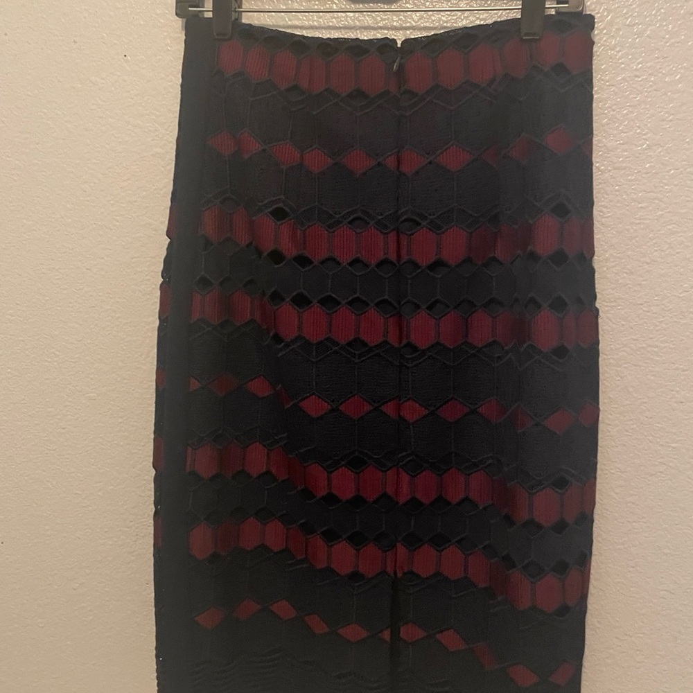 Calvin Klein Navy and Burgundy Patterned Pencil Skirt